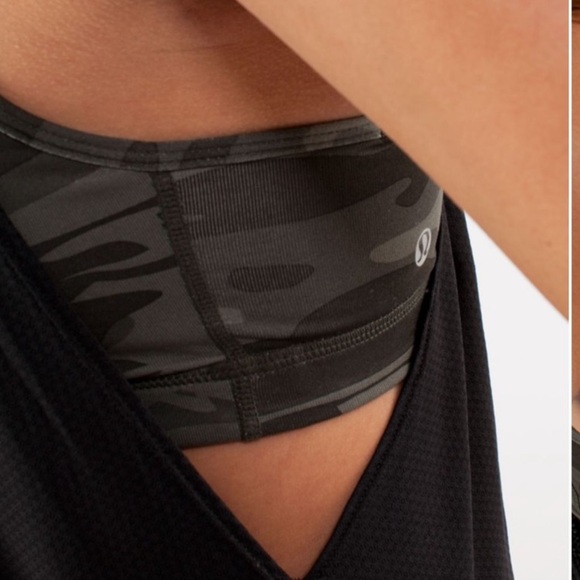 Lululemon no limit tank top with attached bra black and green camouflage 8 - Picture 2 of 8